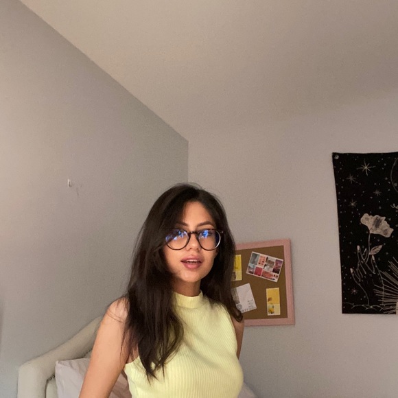 Meet your Posher, Kaya - Picture 1 of 1